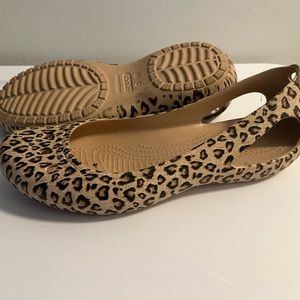 Leopard crocs